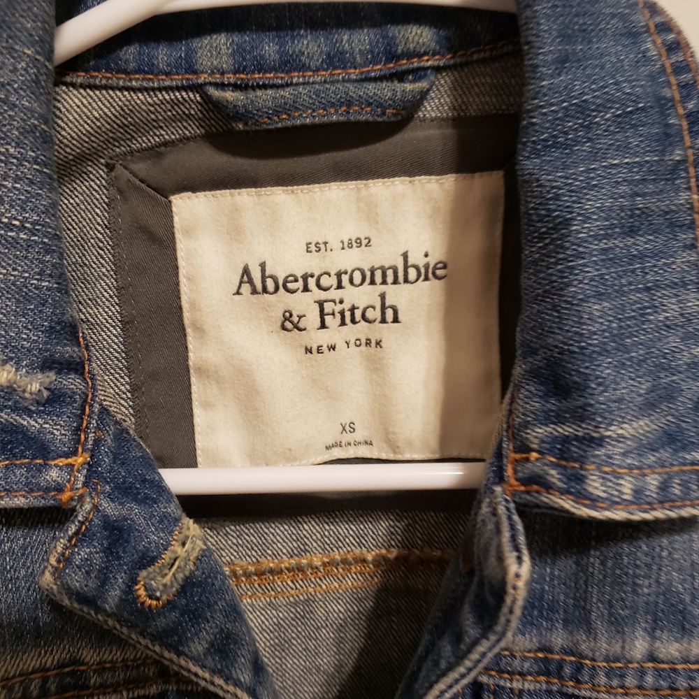 Jean Jacket - Picture 2 of 2